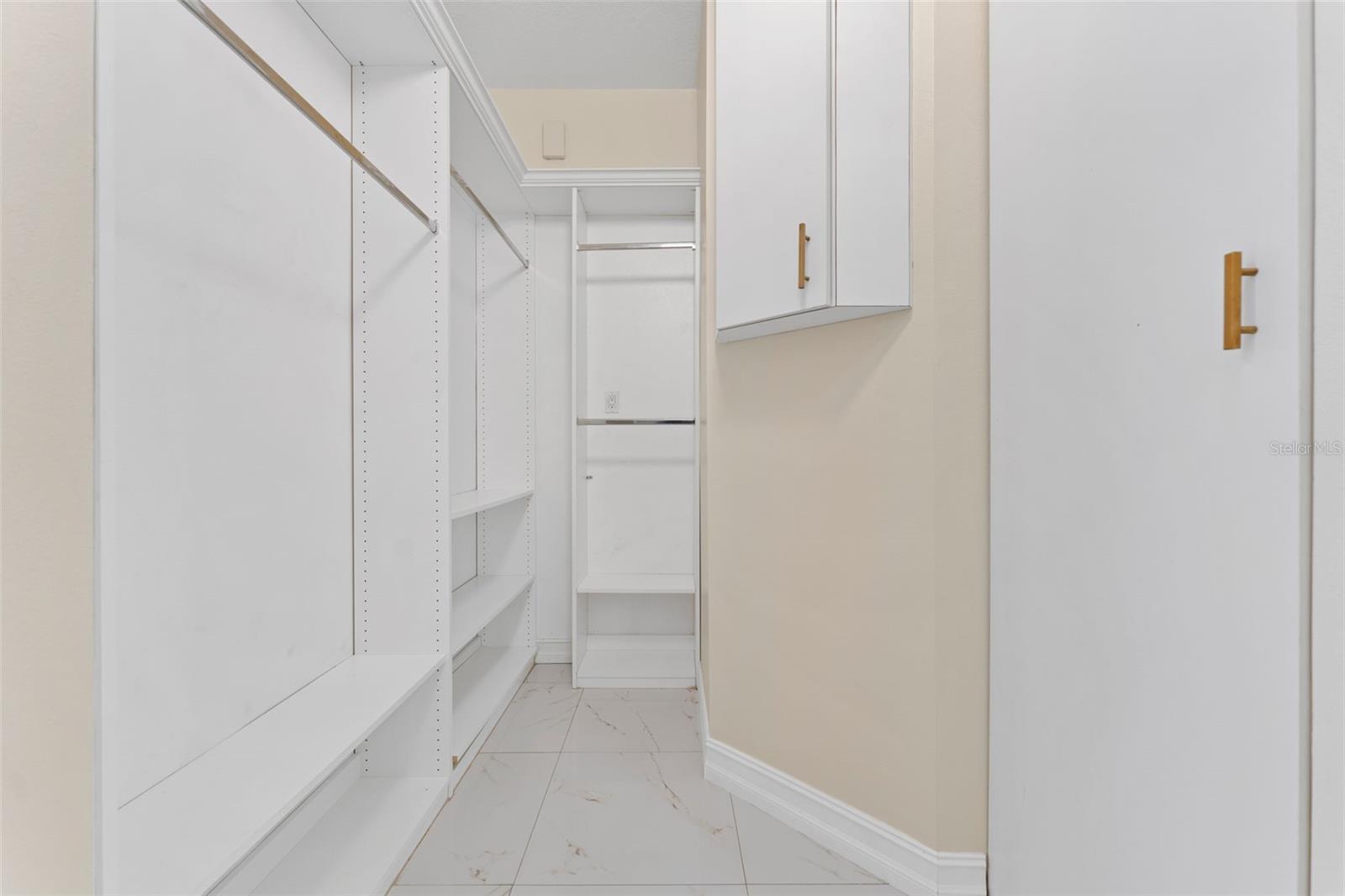 10310 CARROLL COVE PL — photo 23