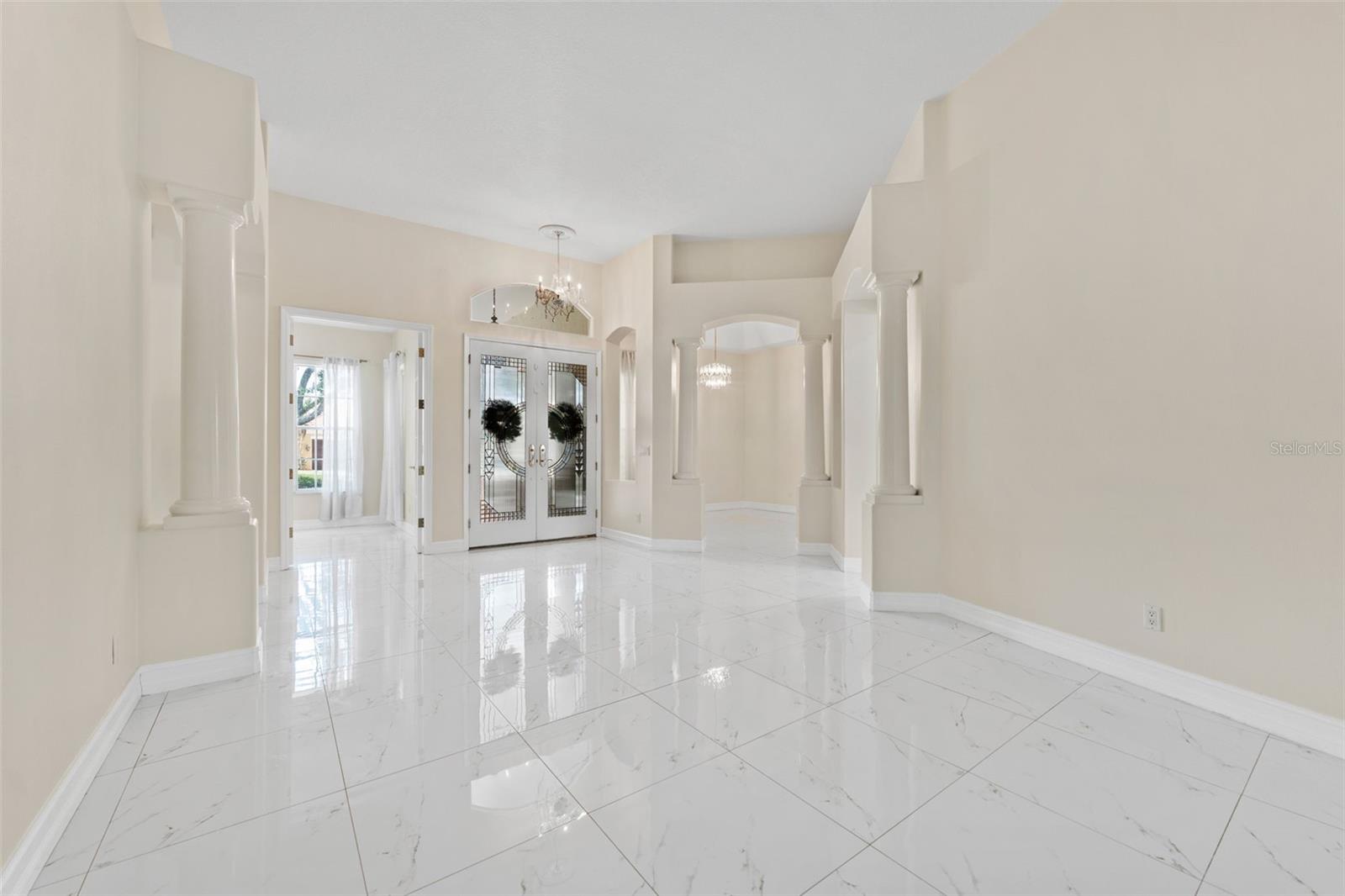10310 CARROLL COVE PL — photo 4