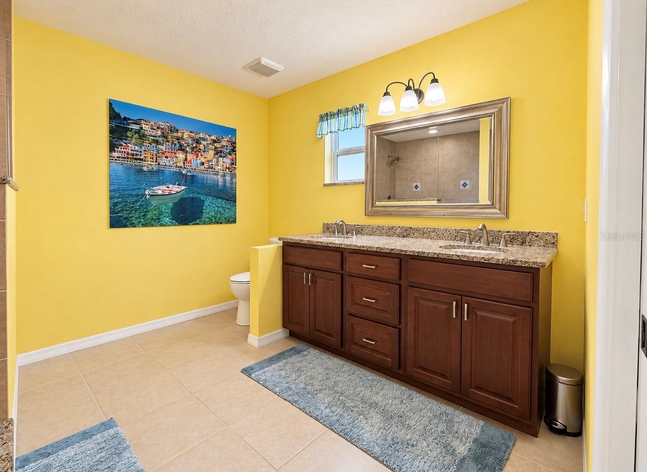 1231 ROSEWOOD ST — photo 40