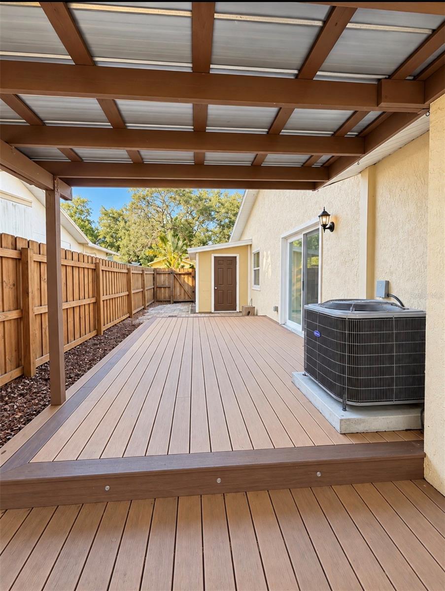 1231 ROSEWOOD ST — photo 11