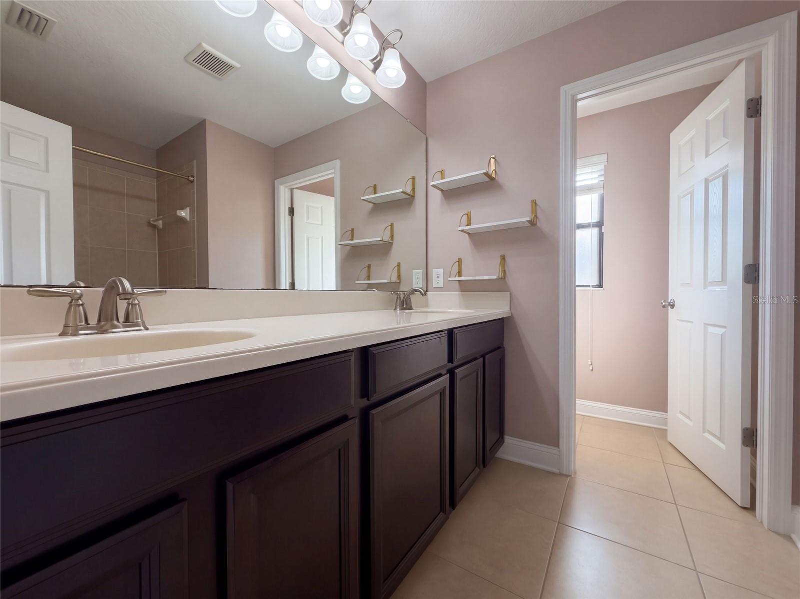 12424 BELCROFT DR — photo 19