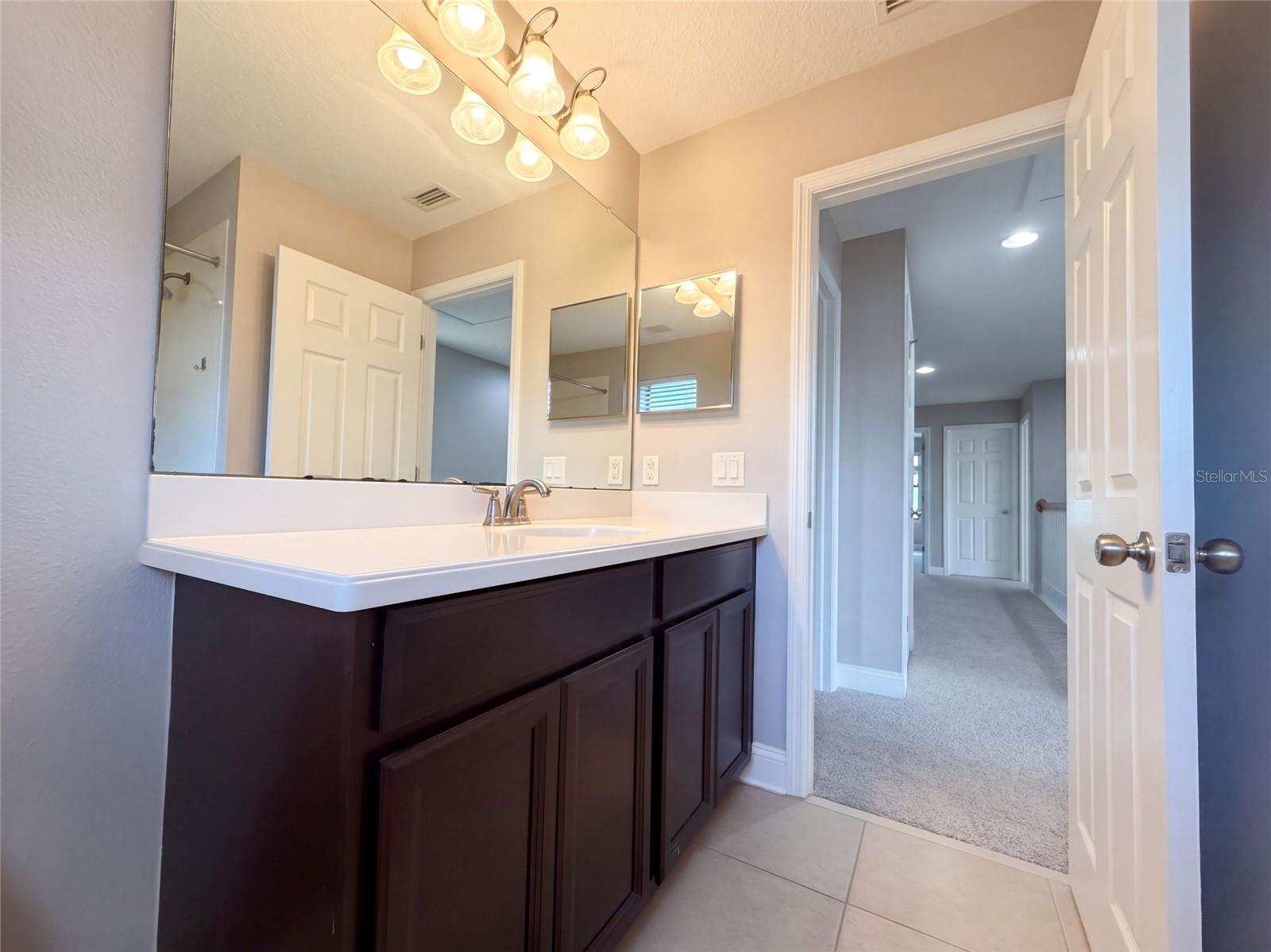 12424 BELCROFT DR — photo 28