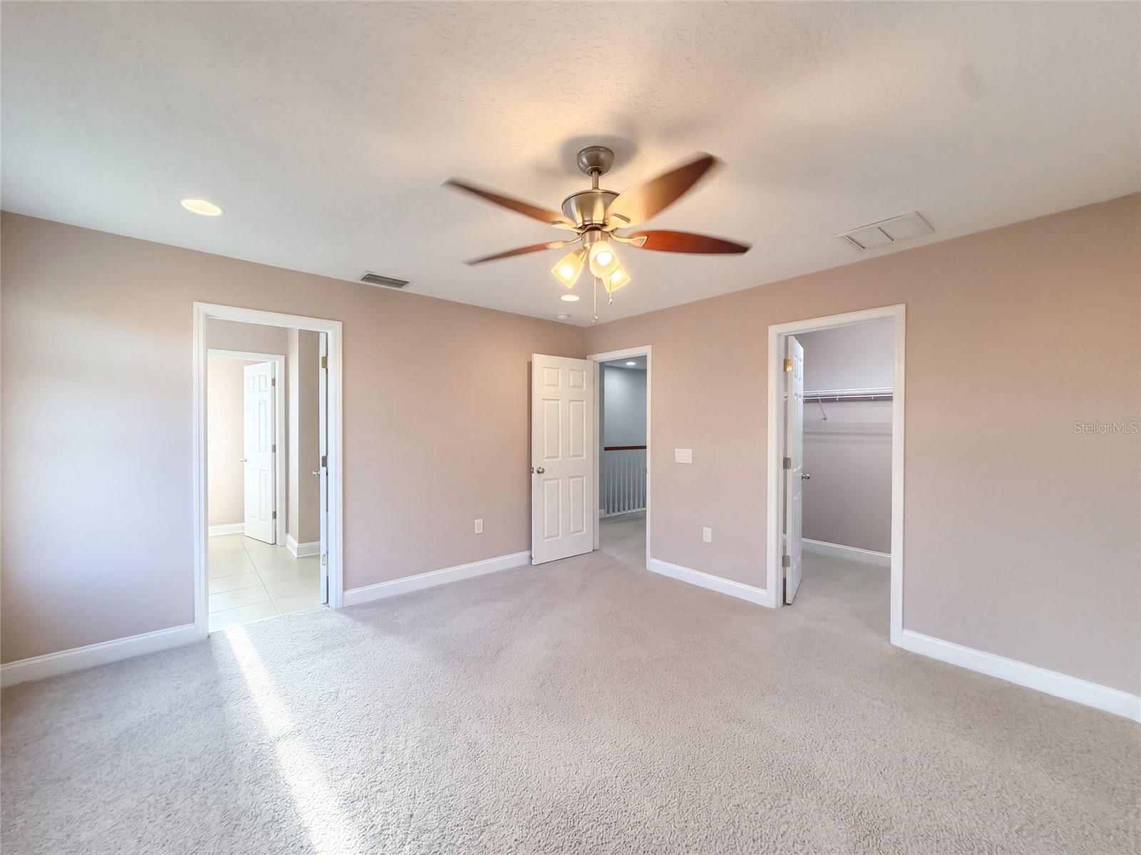 12424 BELCROFT DR — photo 17