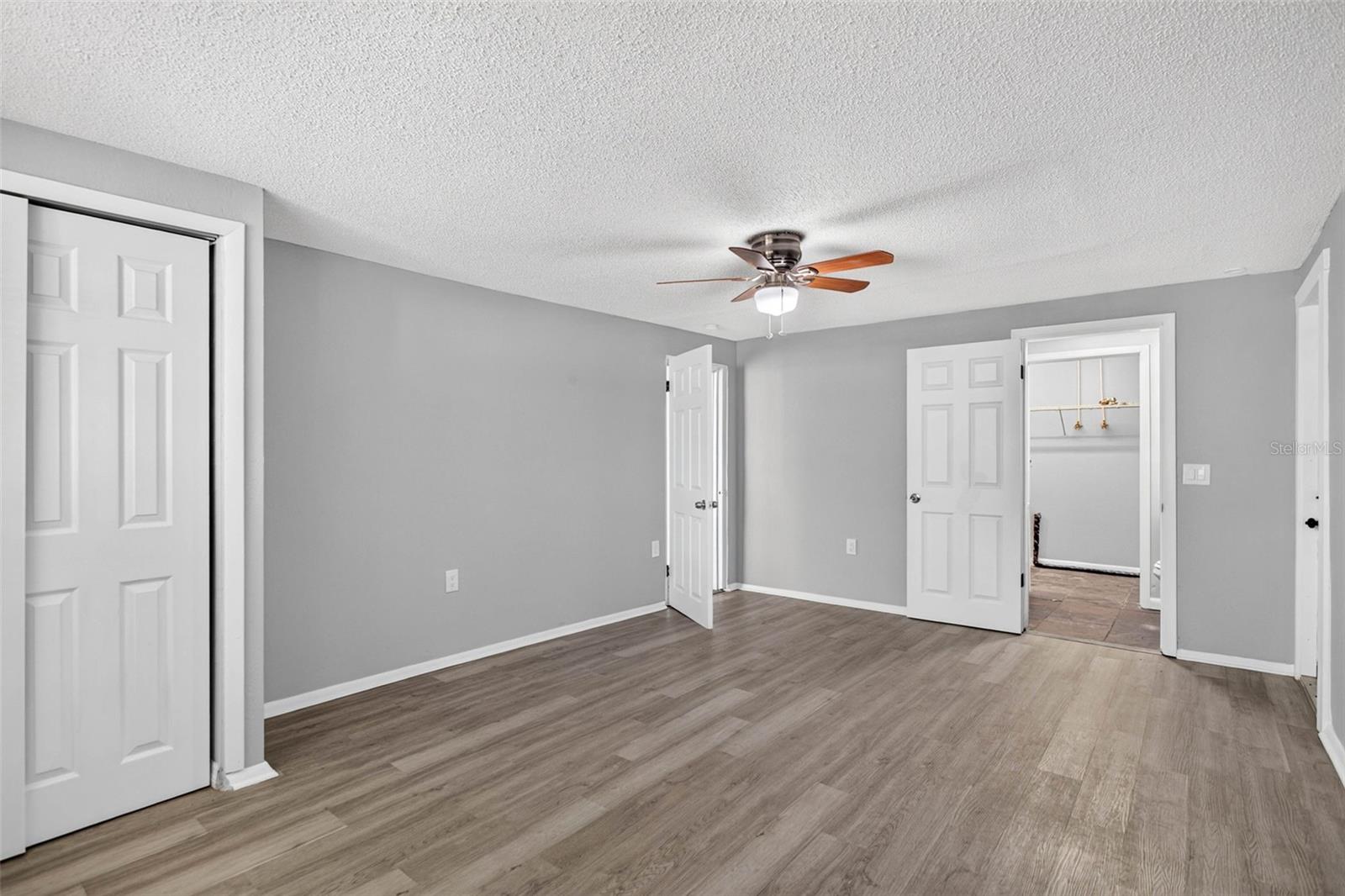 6239 STONE RD — photo 17