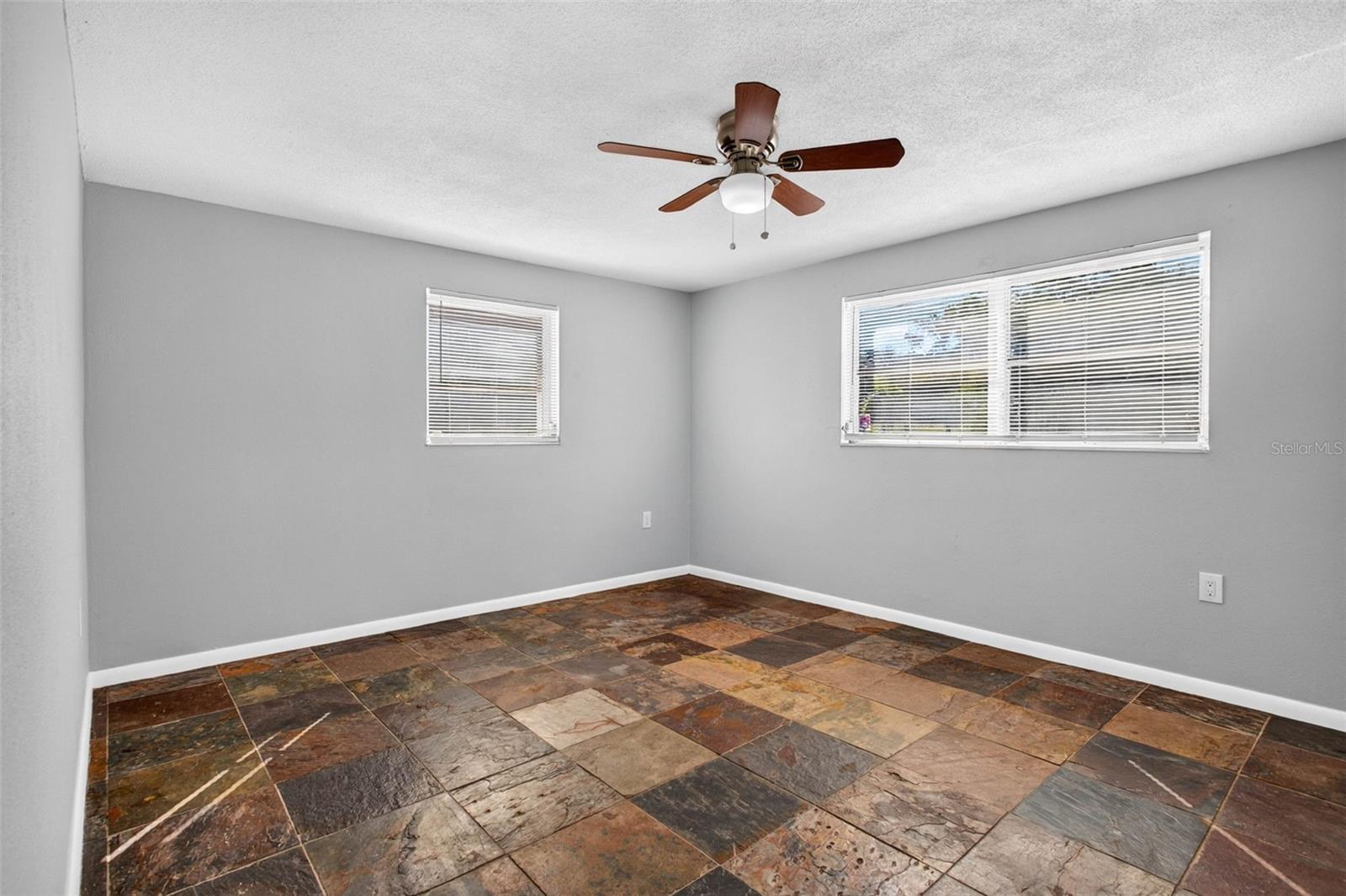 6239 STONE RD — photo 29