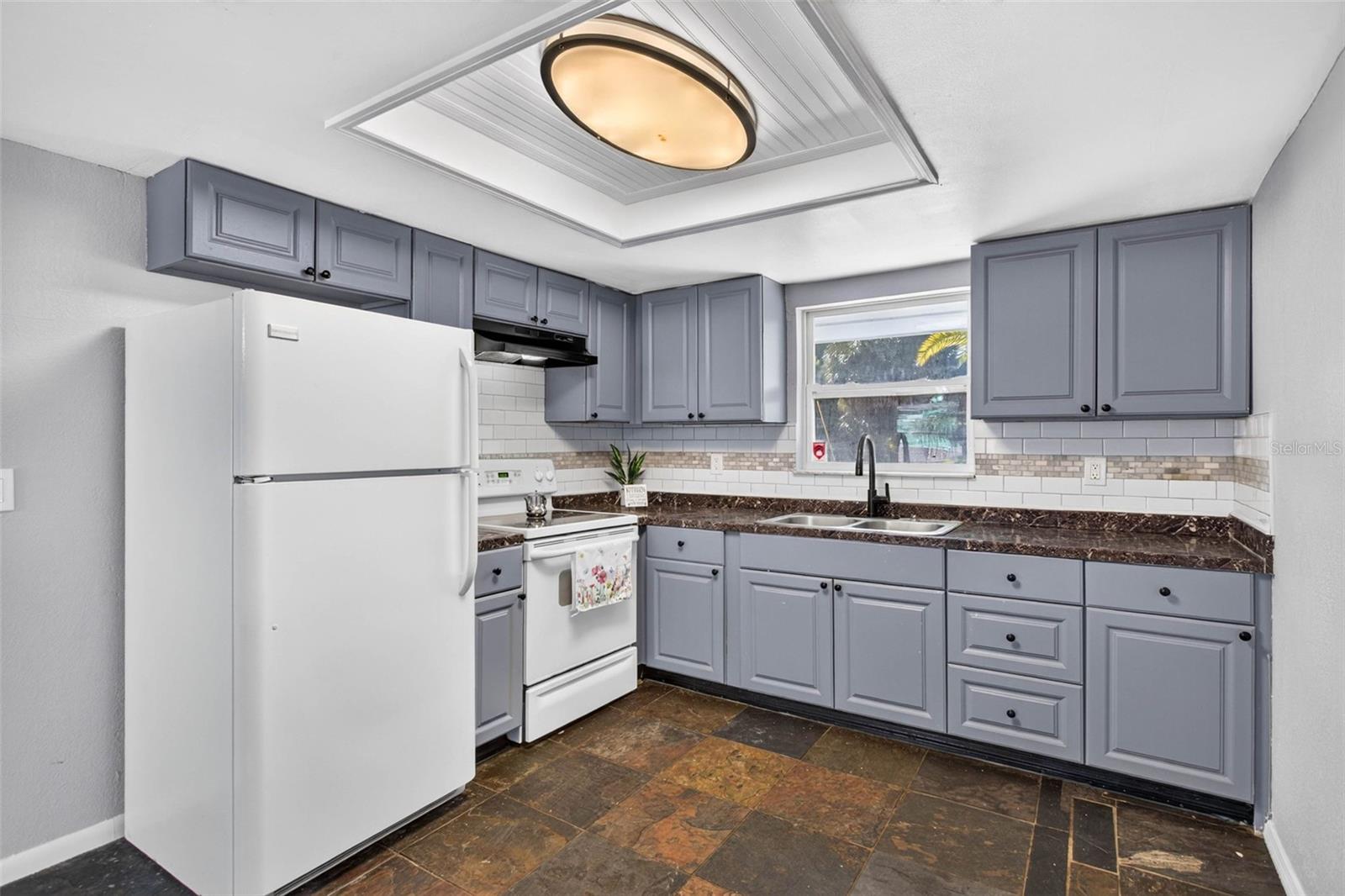 6239 STONE RD — photo 11