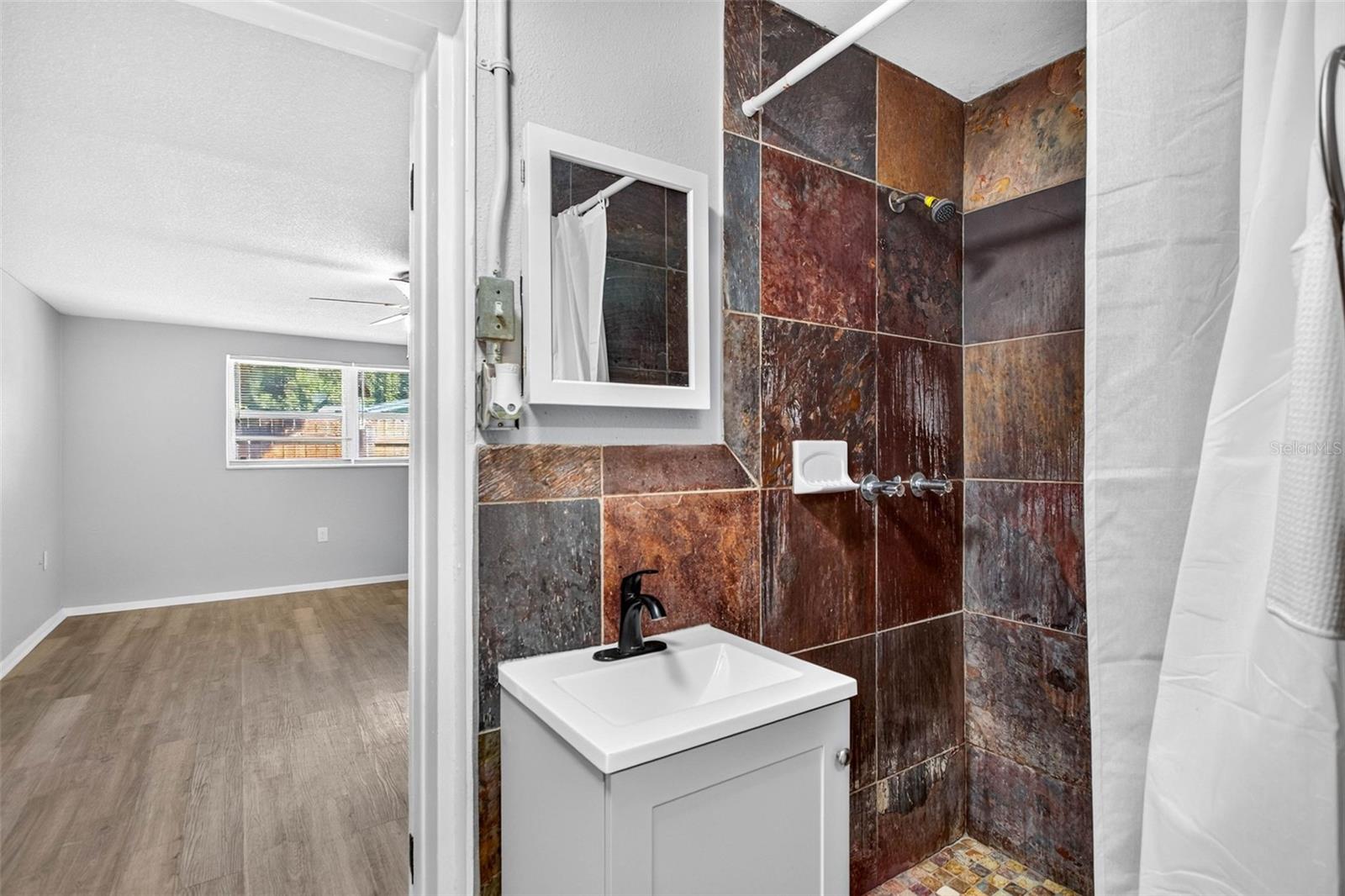 6239 STONE RD — photo 21