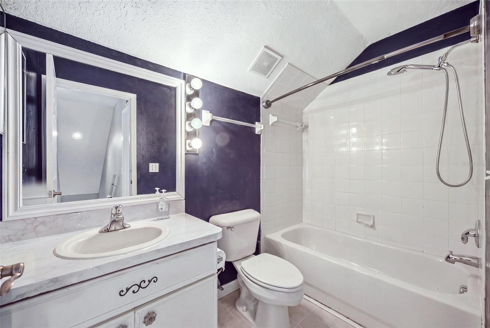 8713 PERSEA CT — photo 14