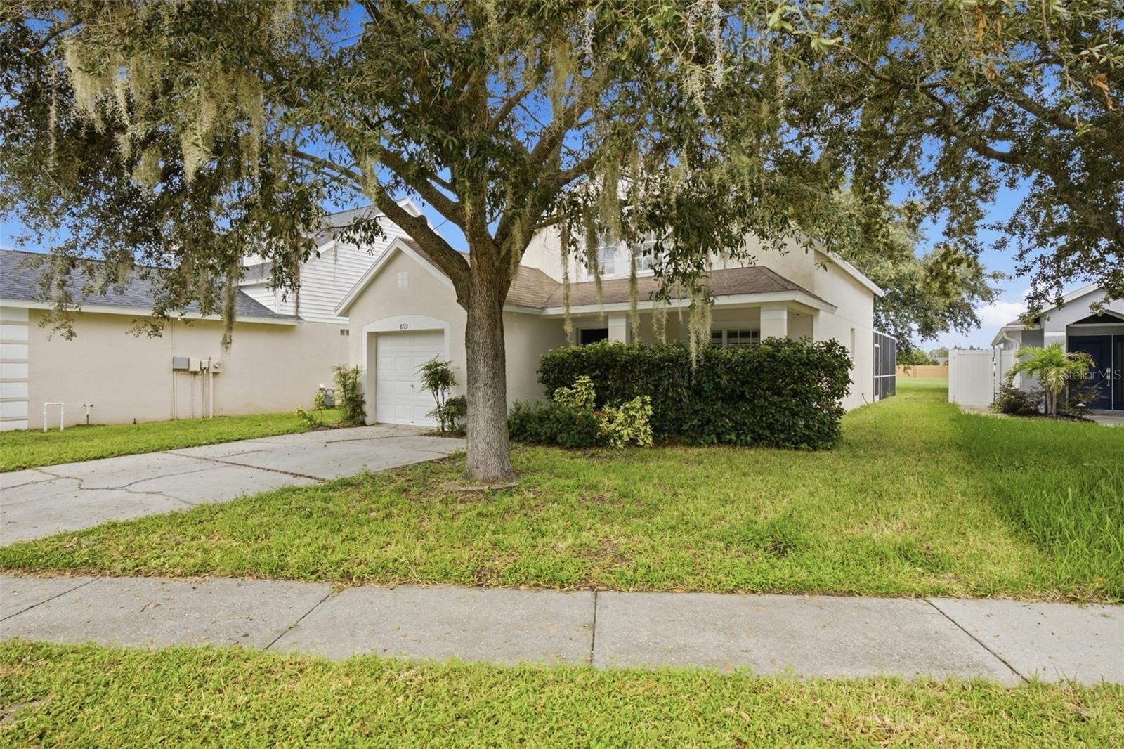 8713 PERSEA CT — photo 2