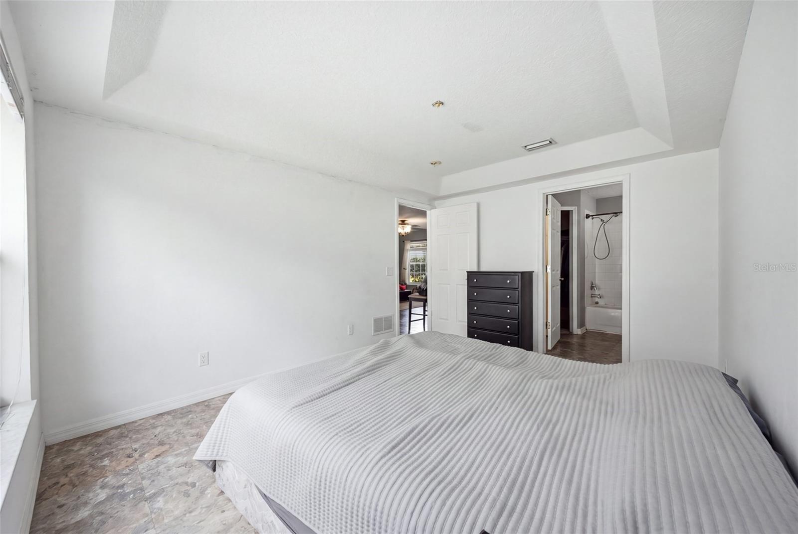8713 PERSEA CT — photo 20