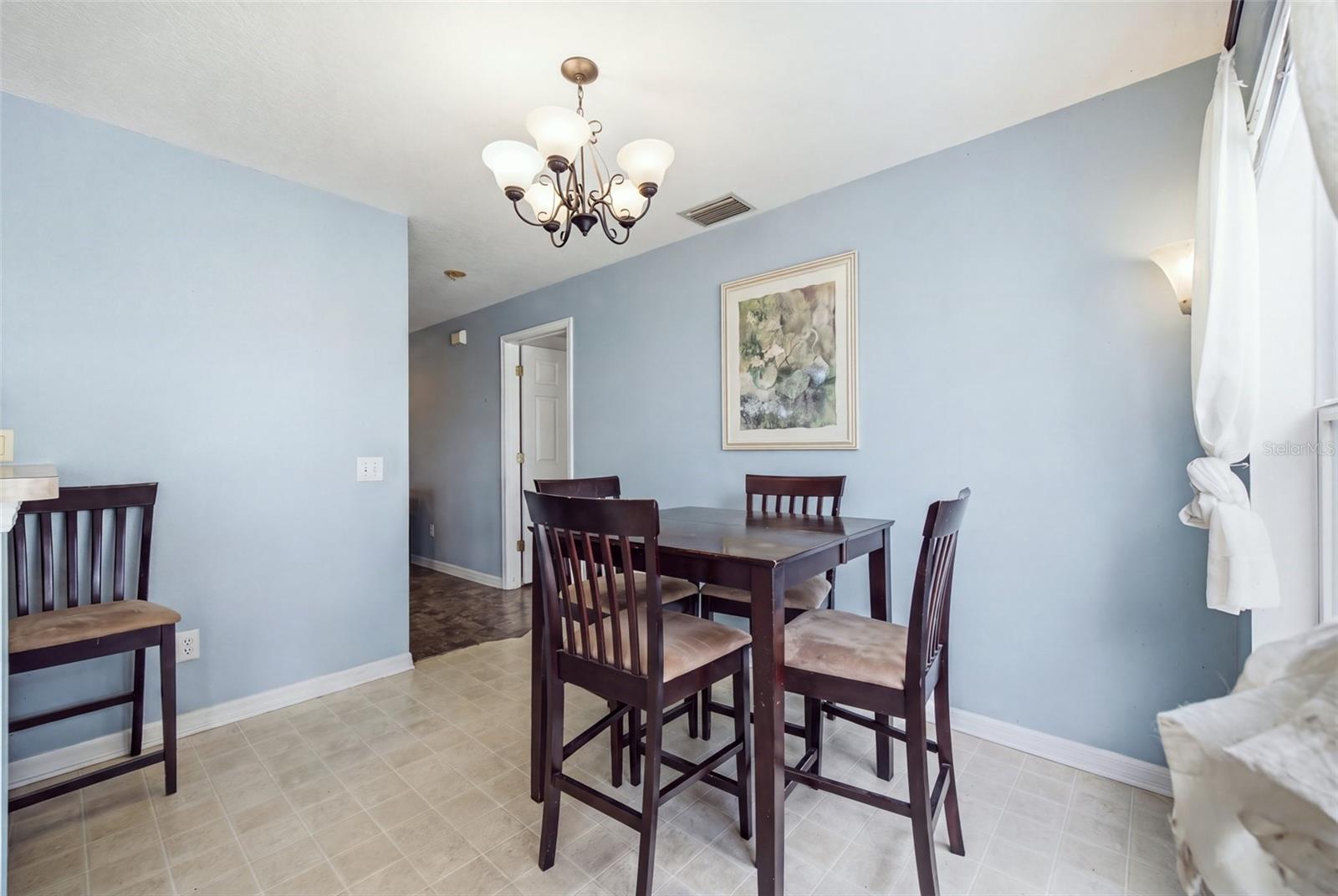 8713 PERSEA CT — photo 9