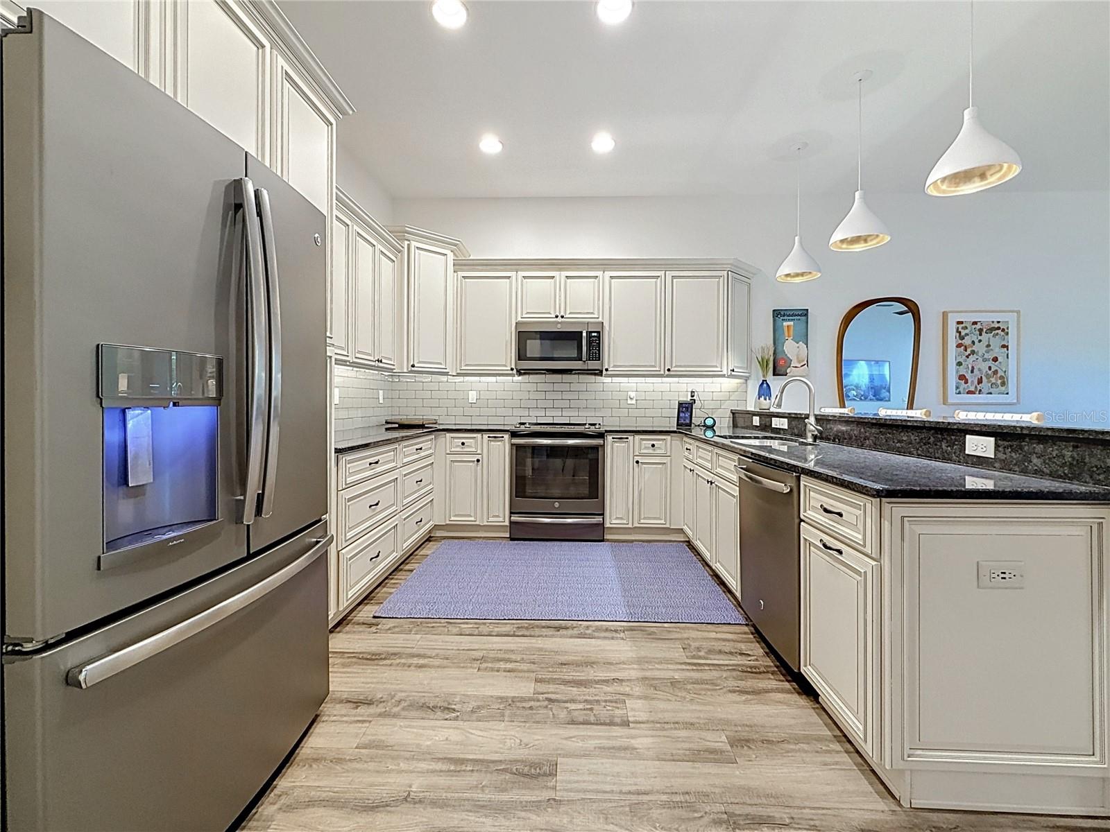 501 FRANCES ST — photo 15