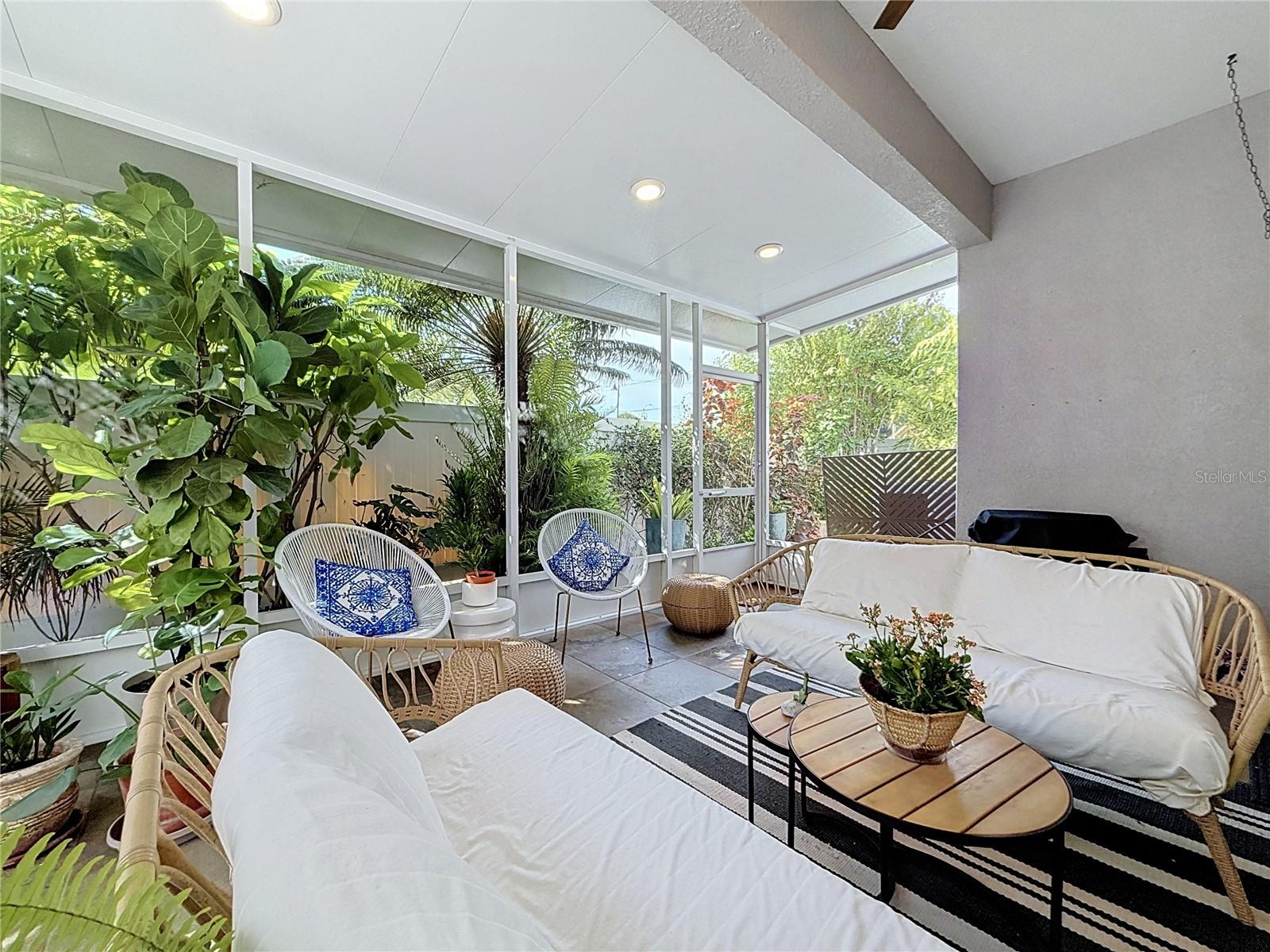 501 FRANCES ST — photo 48