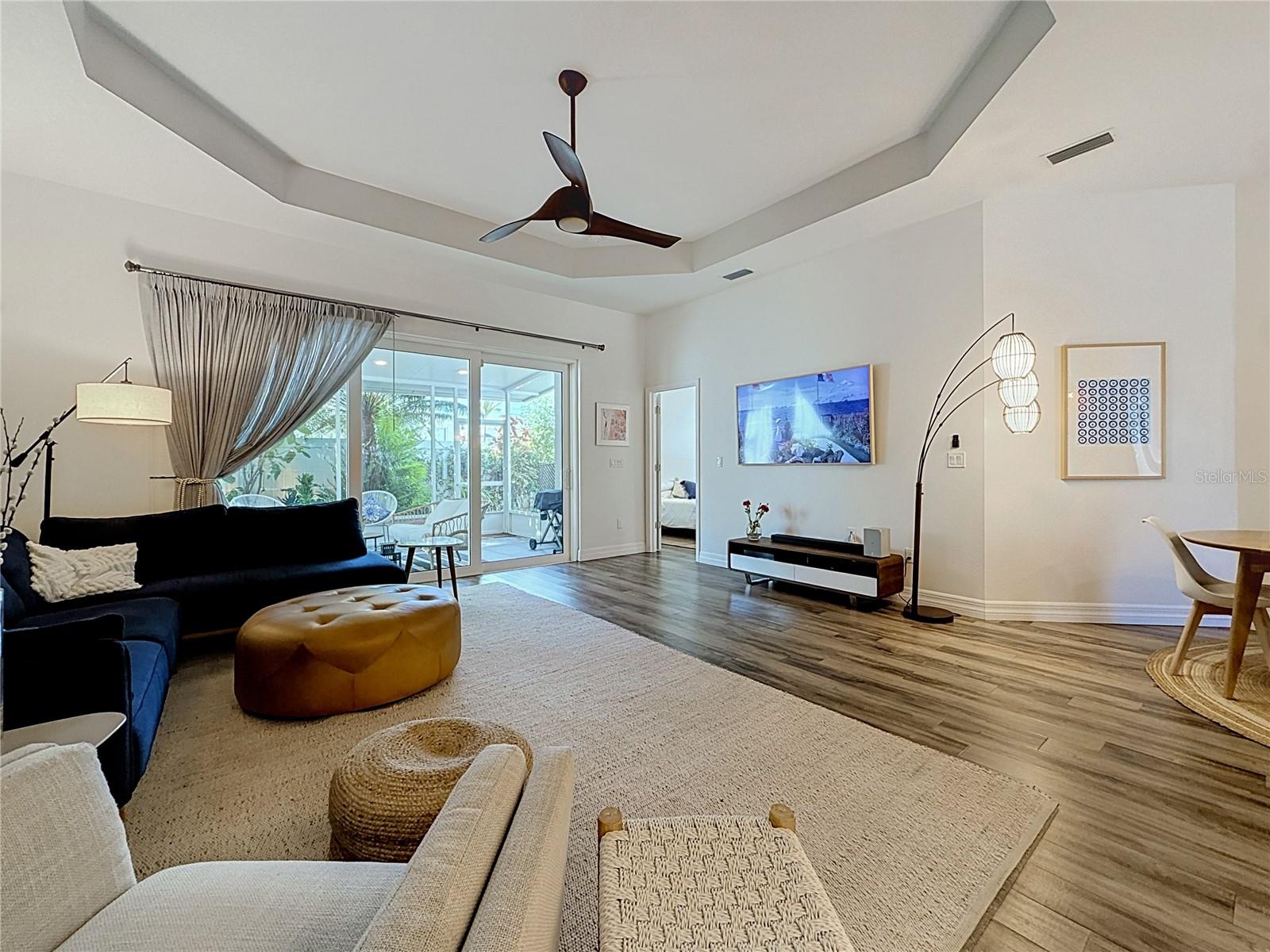 501 FRANCES ST — photo 18