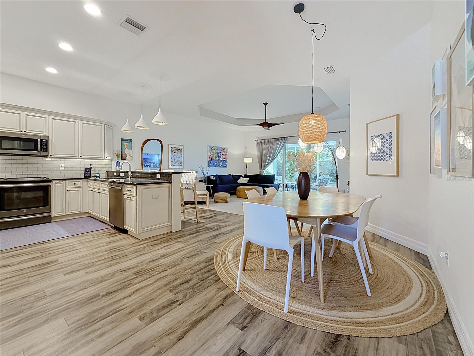 501 FRANCES ST — photo 13