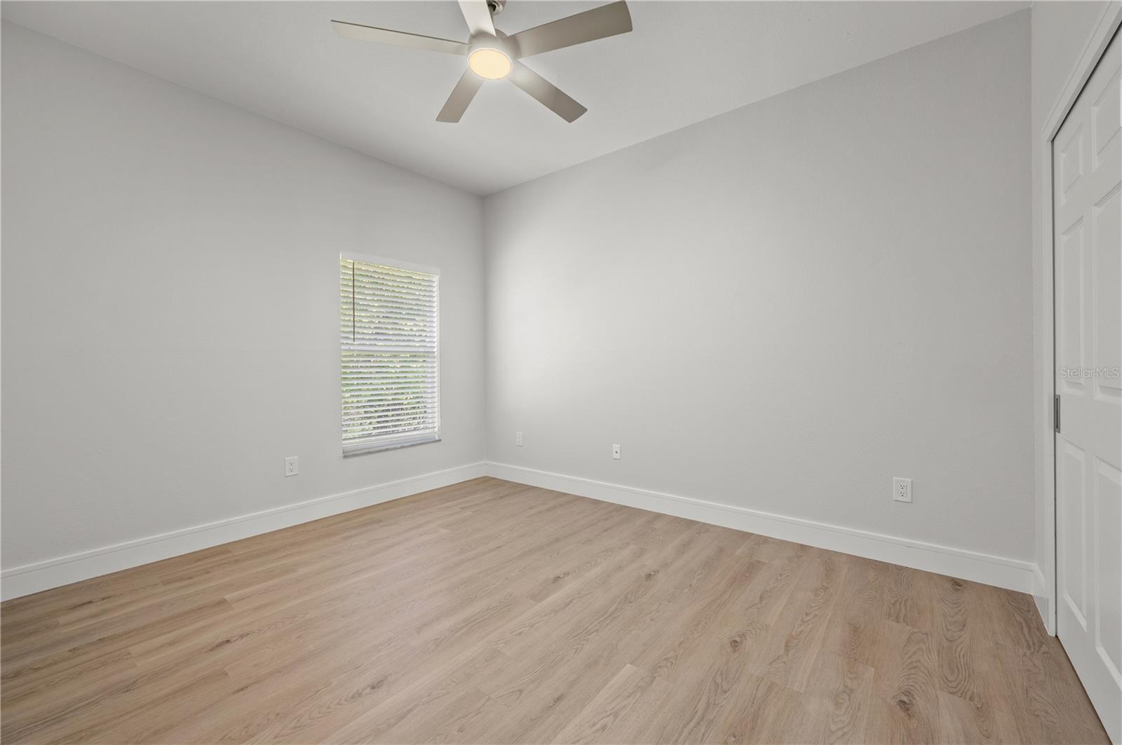 2707 SALLY LN — photo 37
