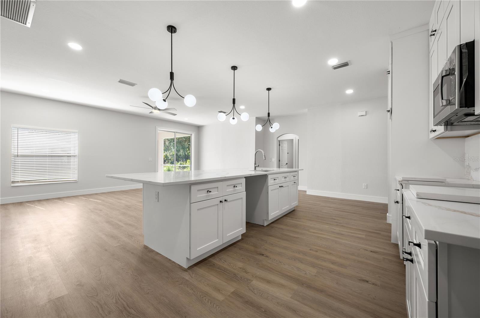 2707 SALLY LN — photo 14