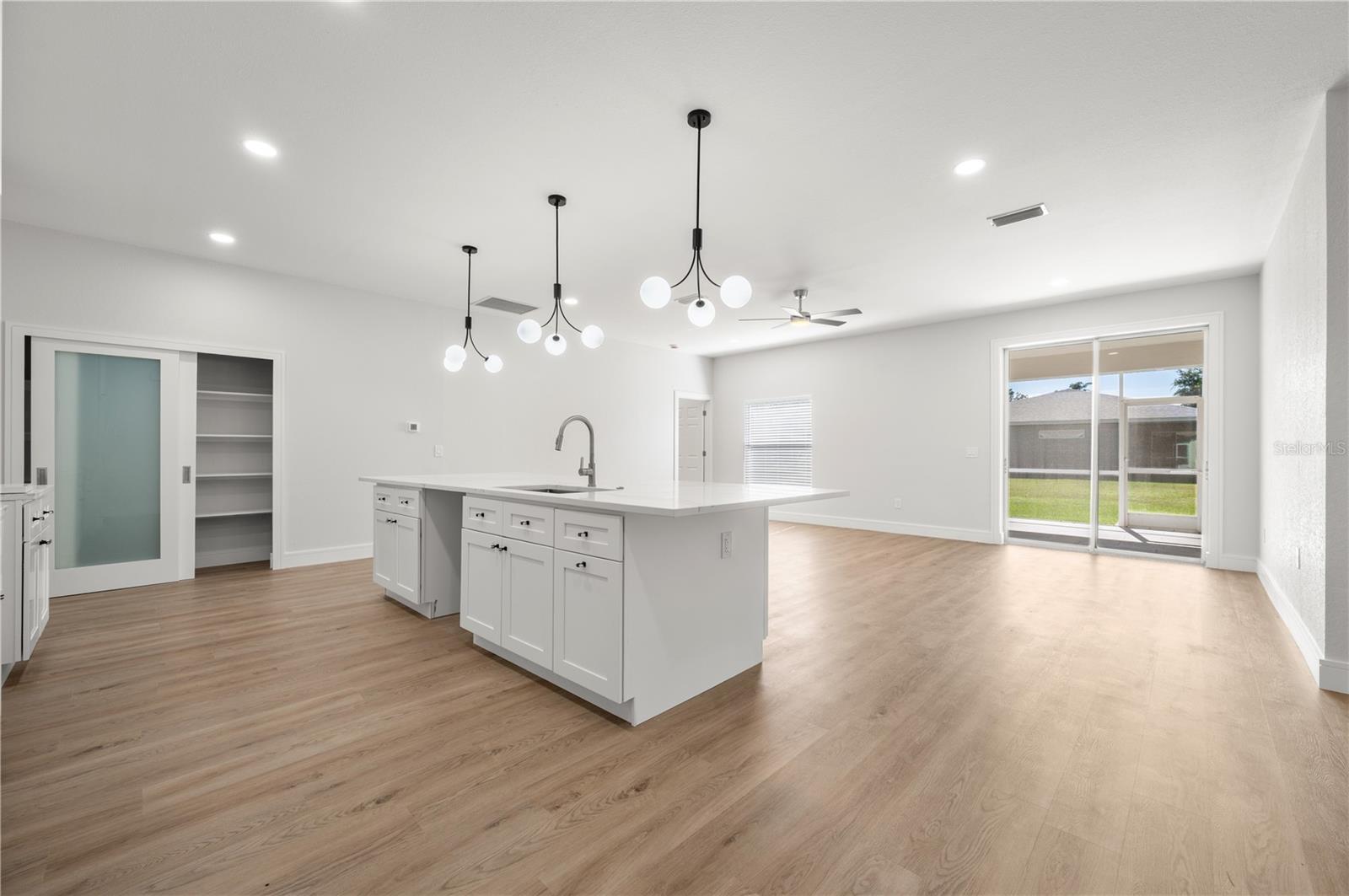 2707 SALLY LN — photo 11