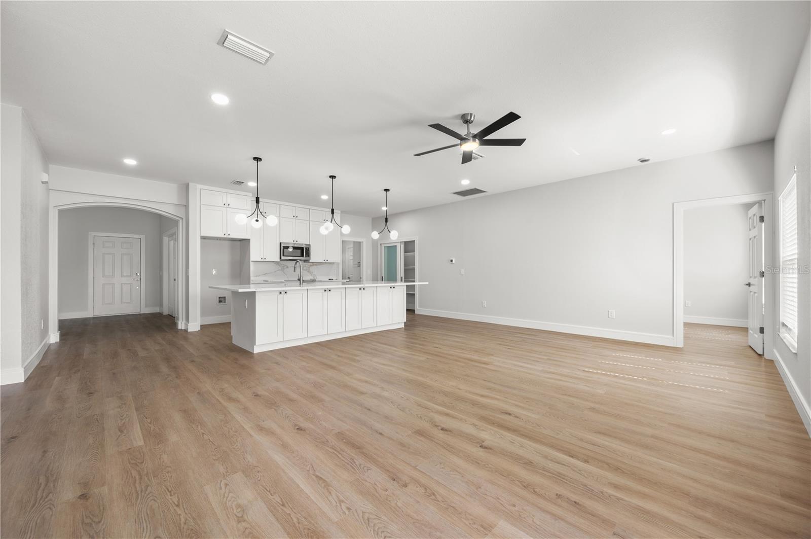 2707 SALLY LN — photo 12