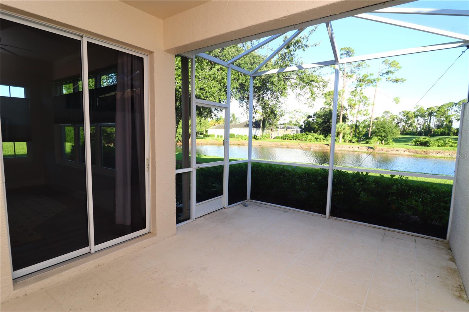 5107 WHISPERING OAKS DR — photo 19