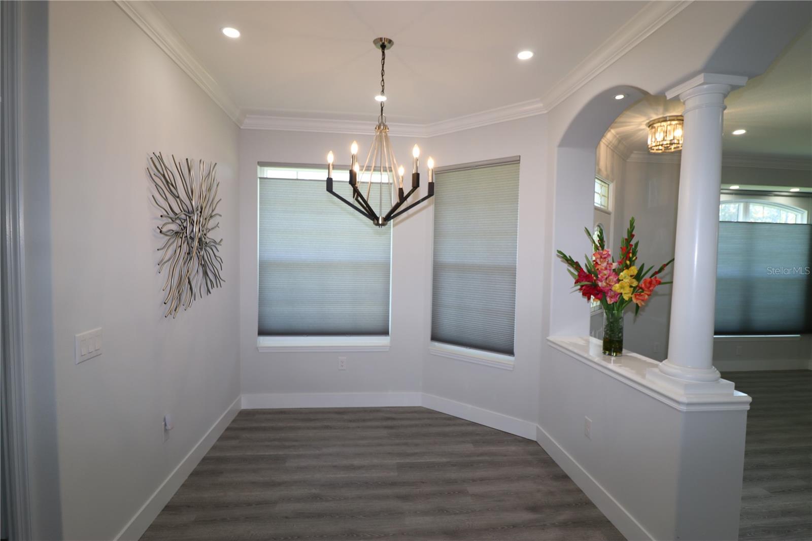 5107 WHISPERING OAKS DR — photo 15