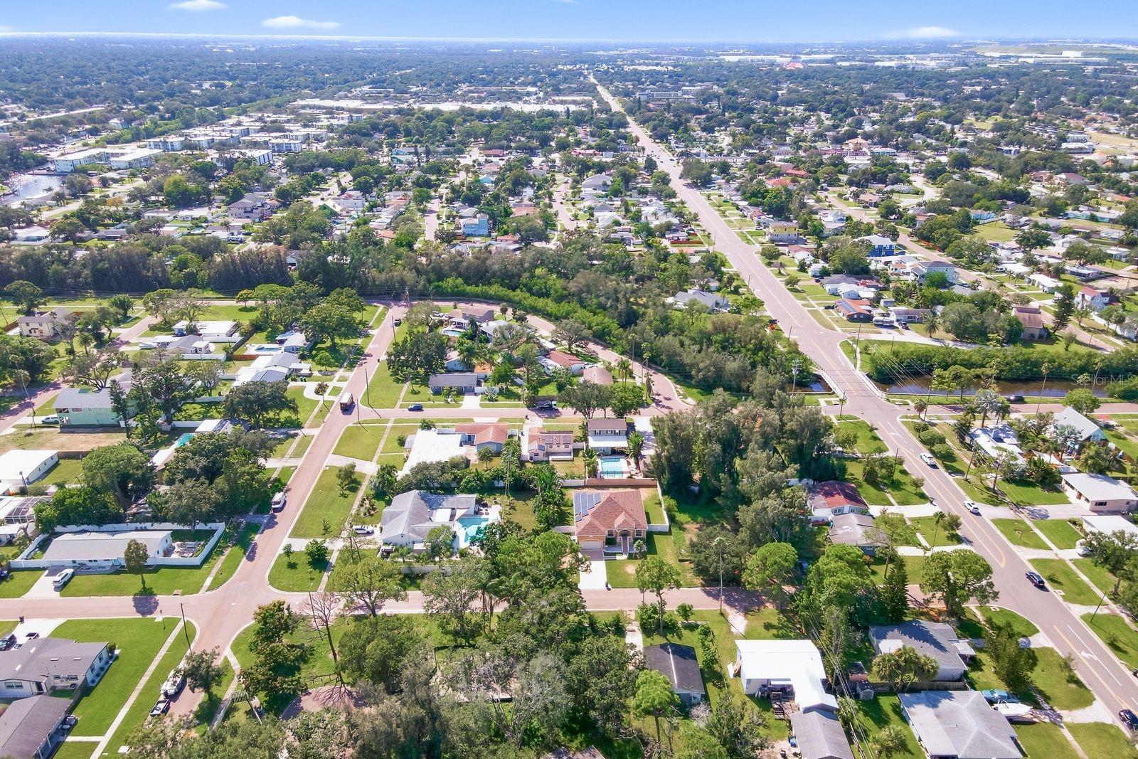 8143 OVERLOOK PL NE — photo 20