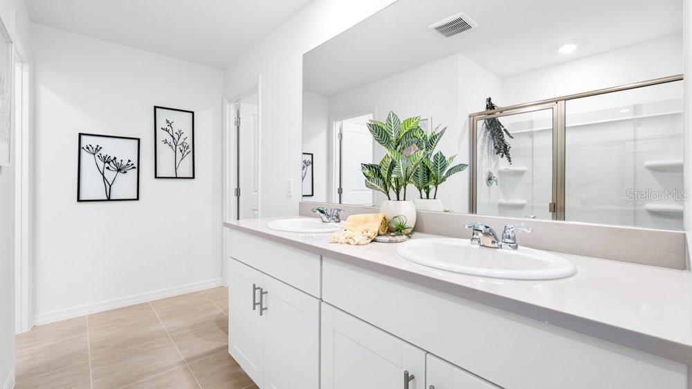 13521 CAMELOT CT — photo 5