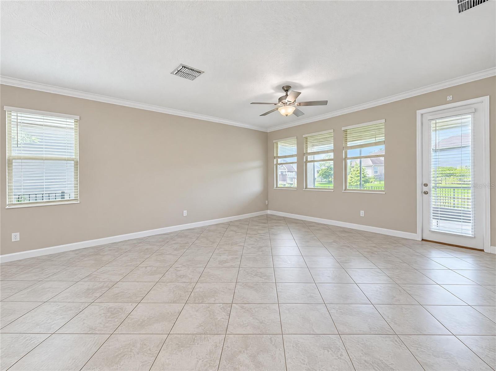 6244 ENGLISH HOLLOW RD — photo 2