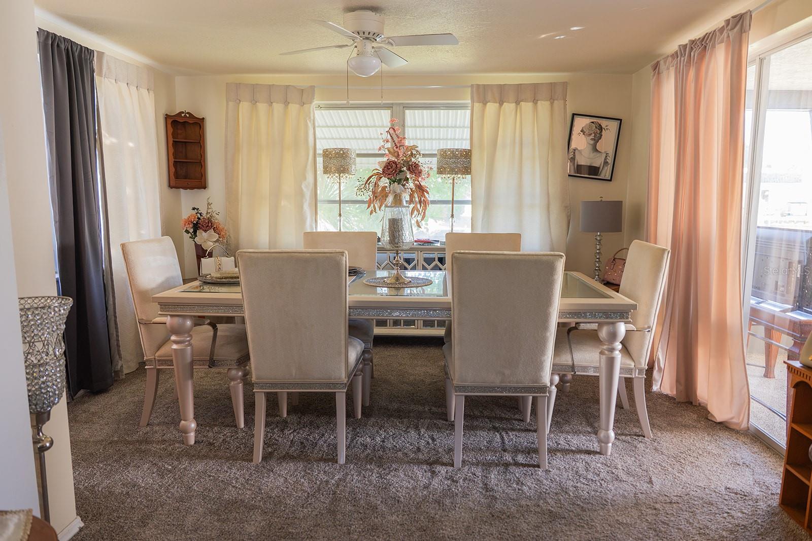 3928 GRAYTON DR — photo 9