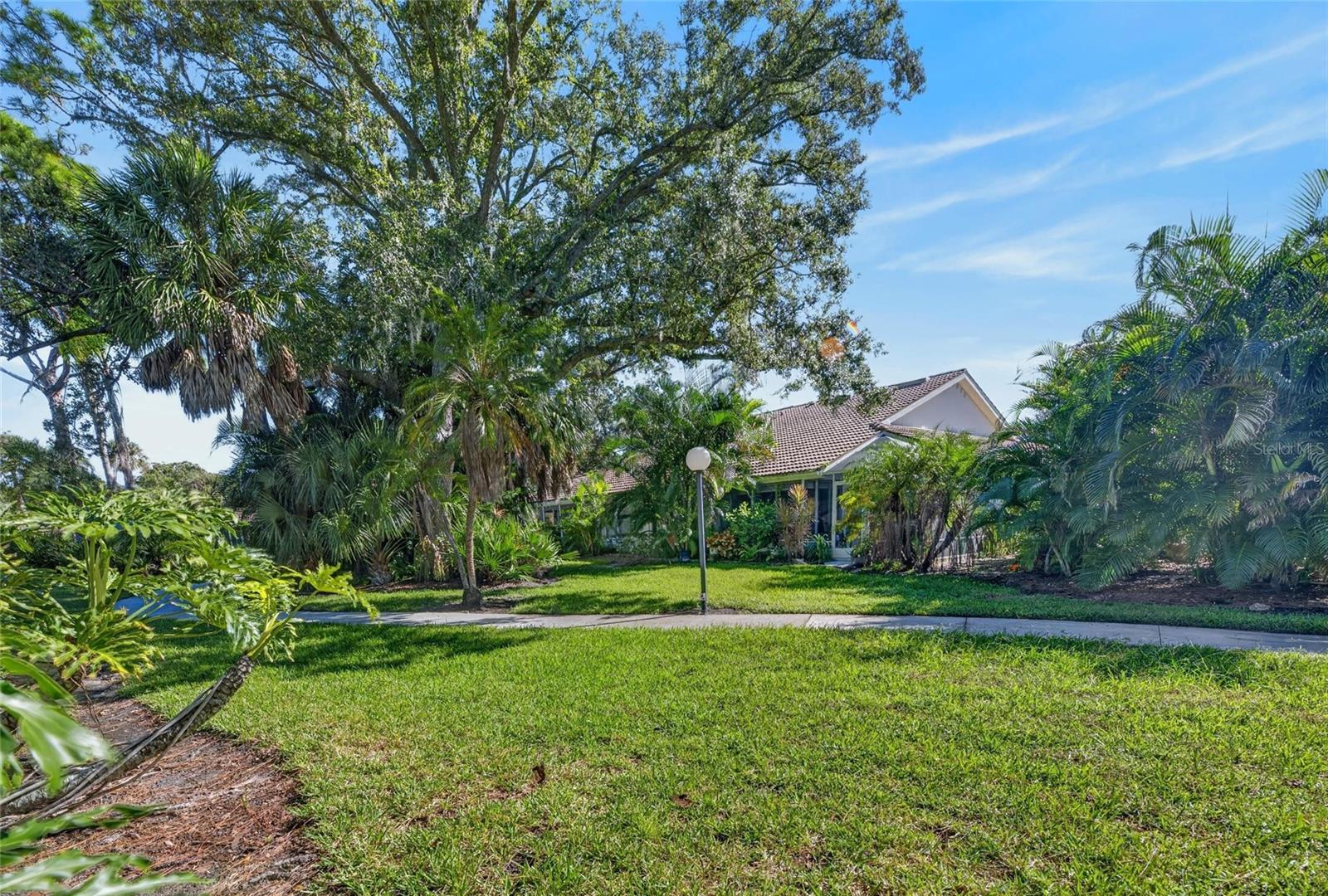 5713 GARDEN LAKES MAJESTIC — photo 52