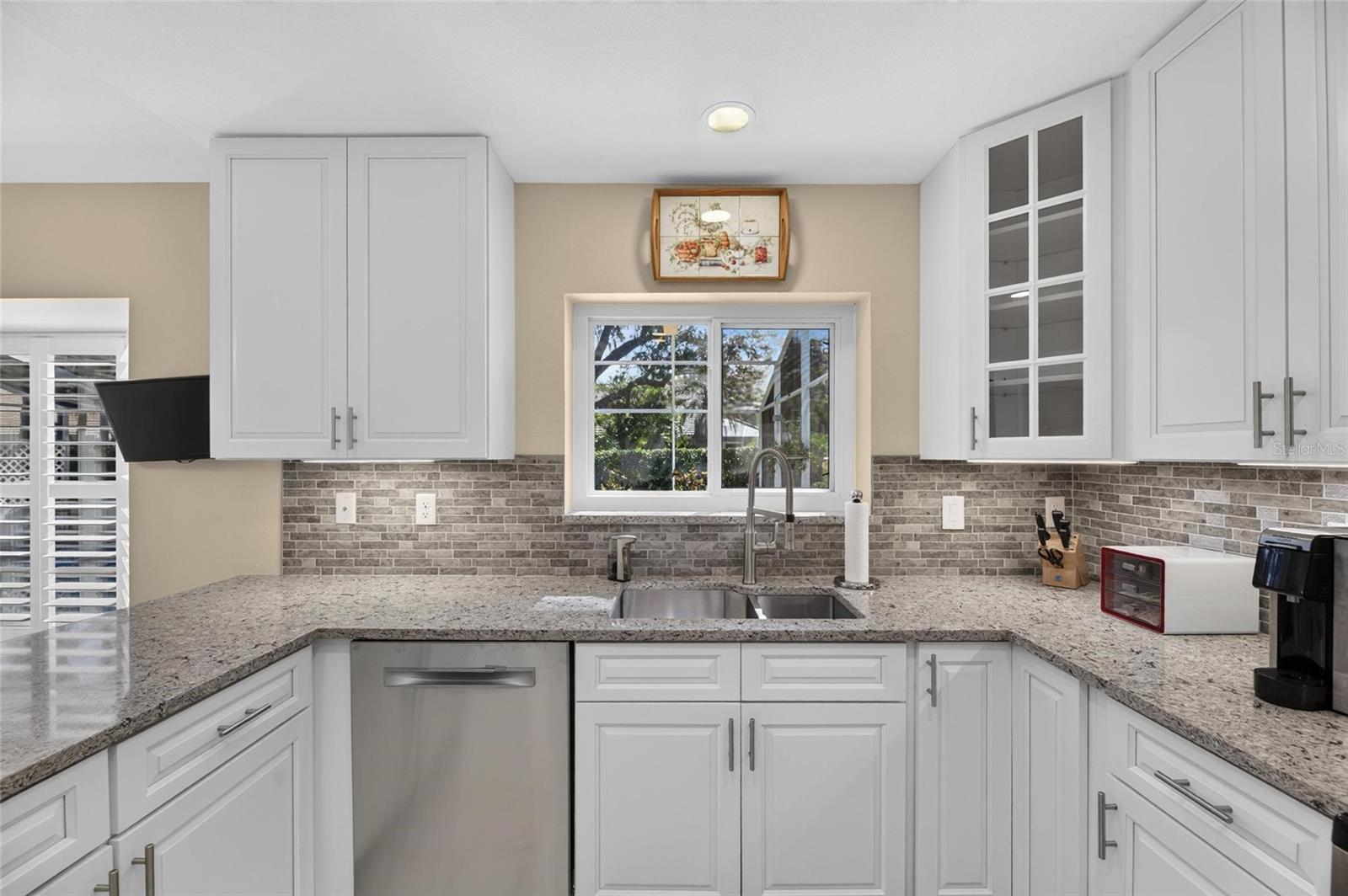 5713 GARDEN LAKES MAJESTIC — photo 22