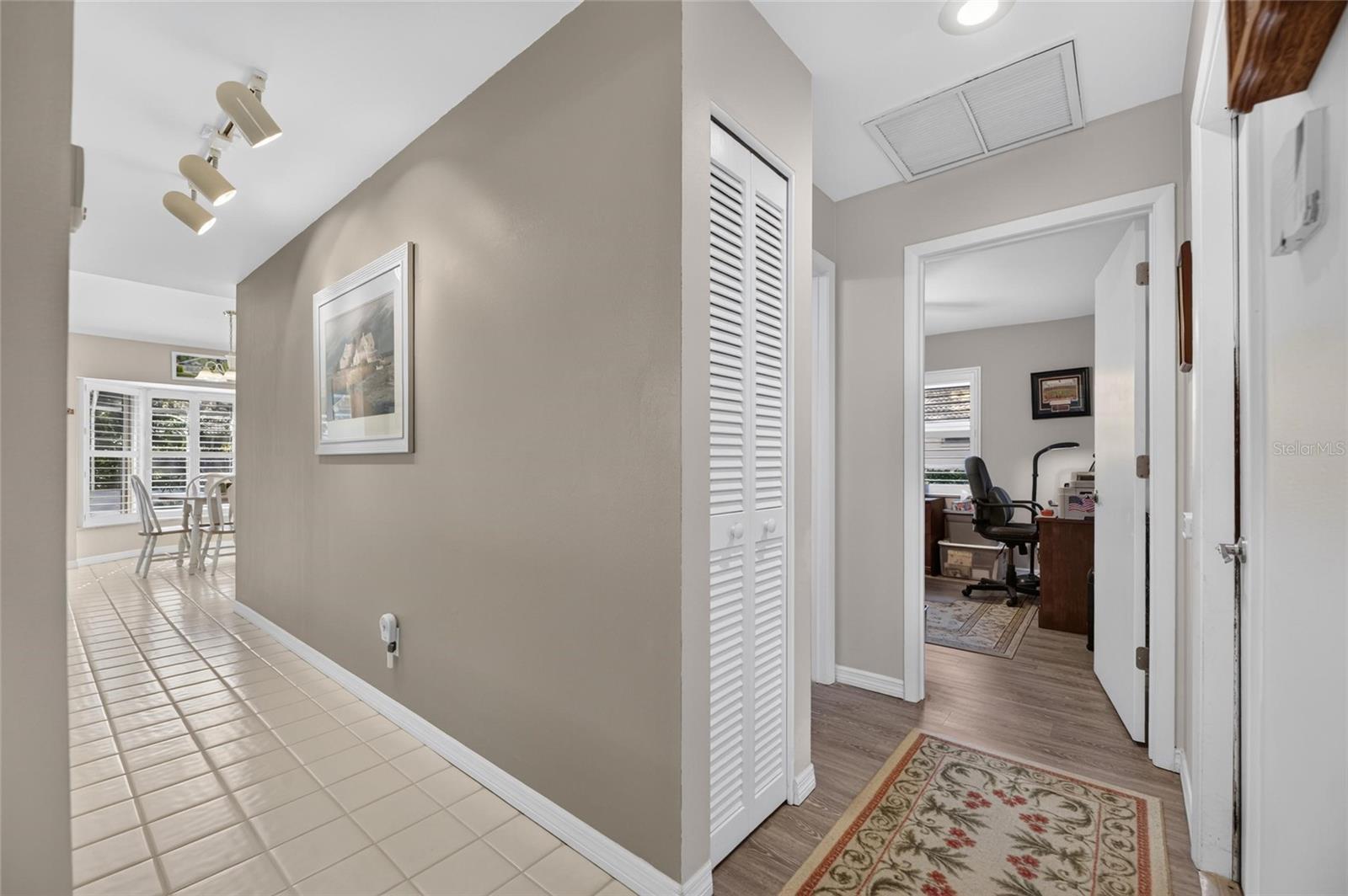 5713 GARDEN LAKES MAJESTIC — photo 41