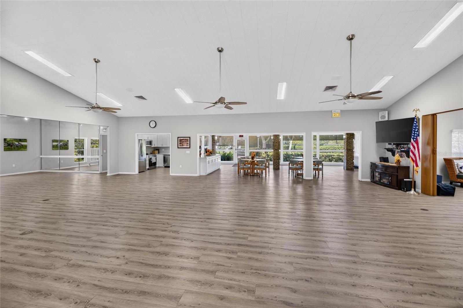 5713 GARDEN LAKES MAJESTIC — photo 54