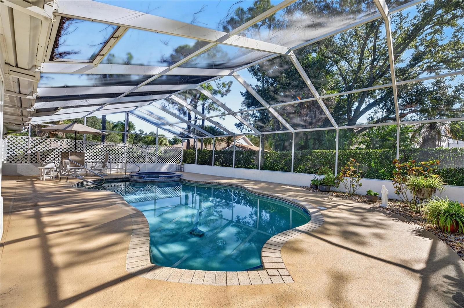 5713 GARDEN LAKES MAJESTIC — photo 48
