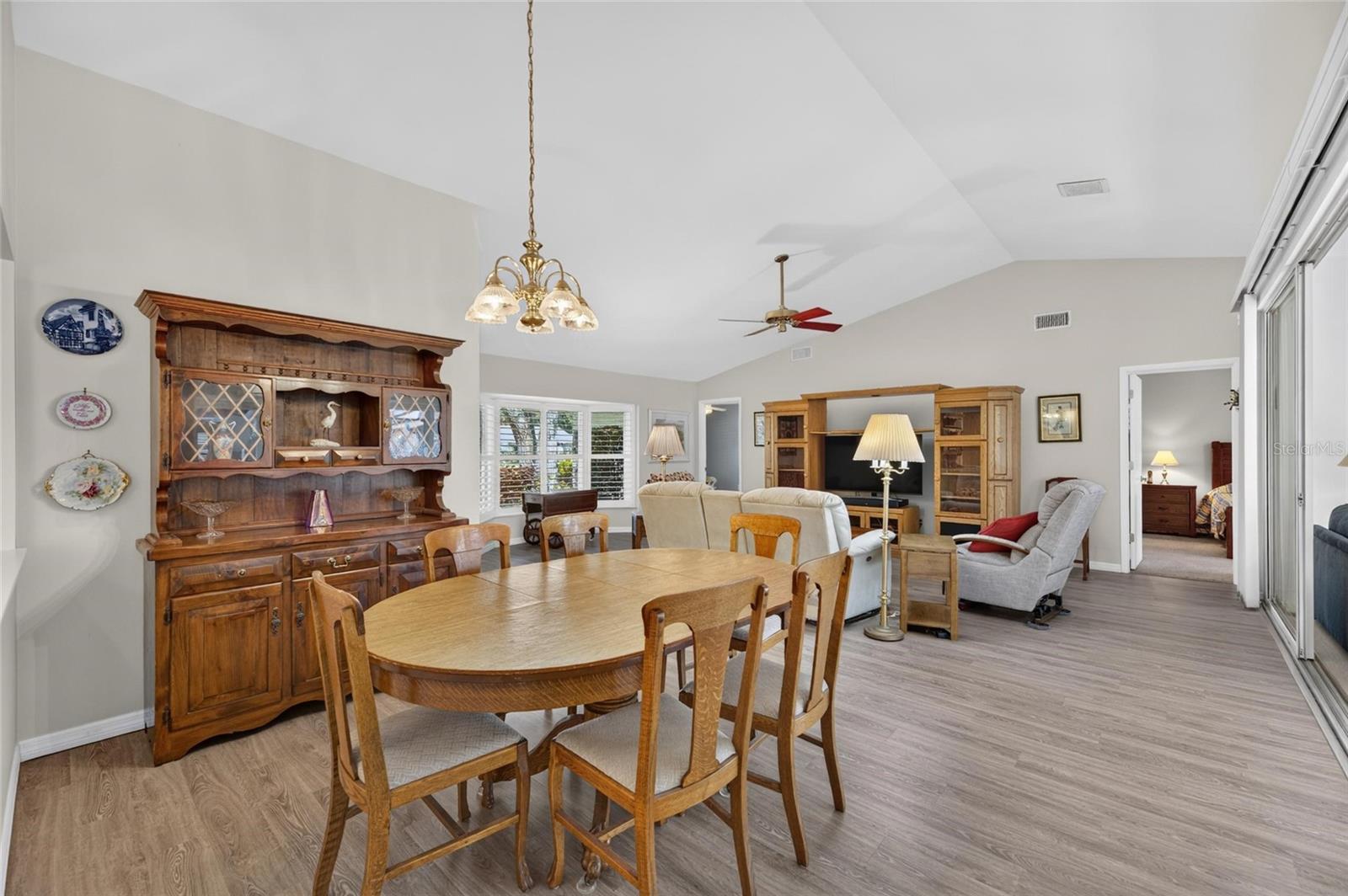 5713 GARDEN LAKES MAJESTIC — photo 13