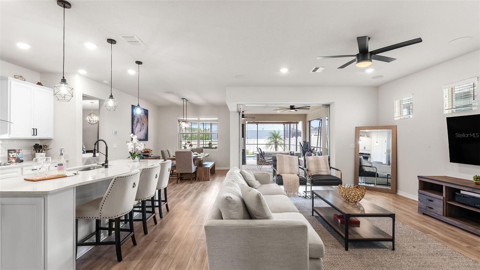 19234 MOSSY PINE DR — photo 17