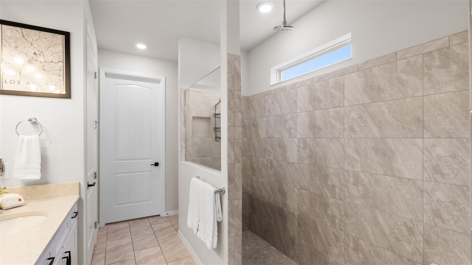 19234 MOSSY PINE DR — photo 28