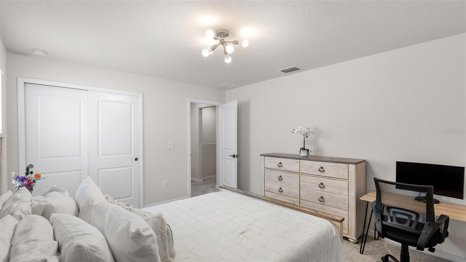 19234 MOSSY PINE DR — photo 49