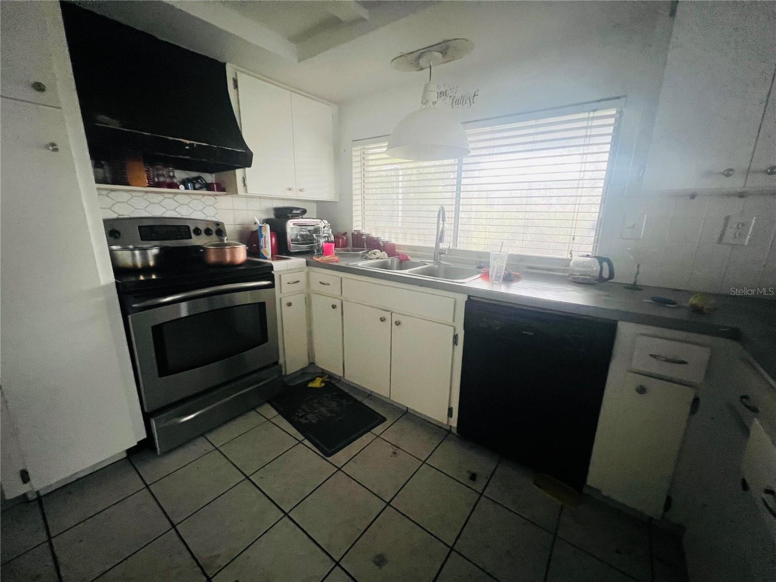 3448 SPRINGFIELD DR — photo 11