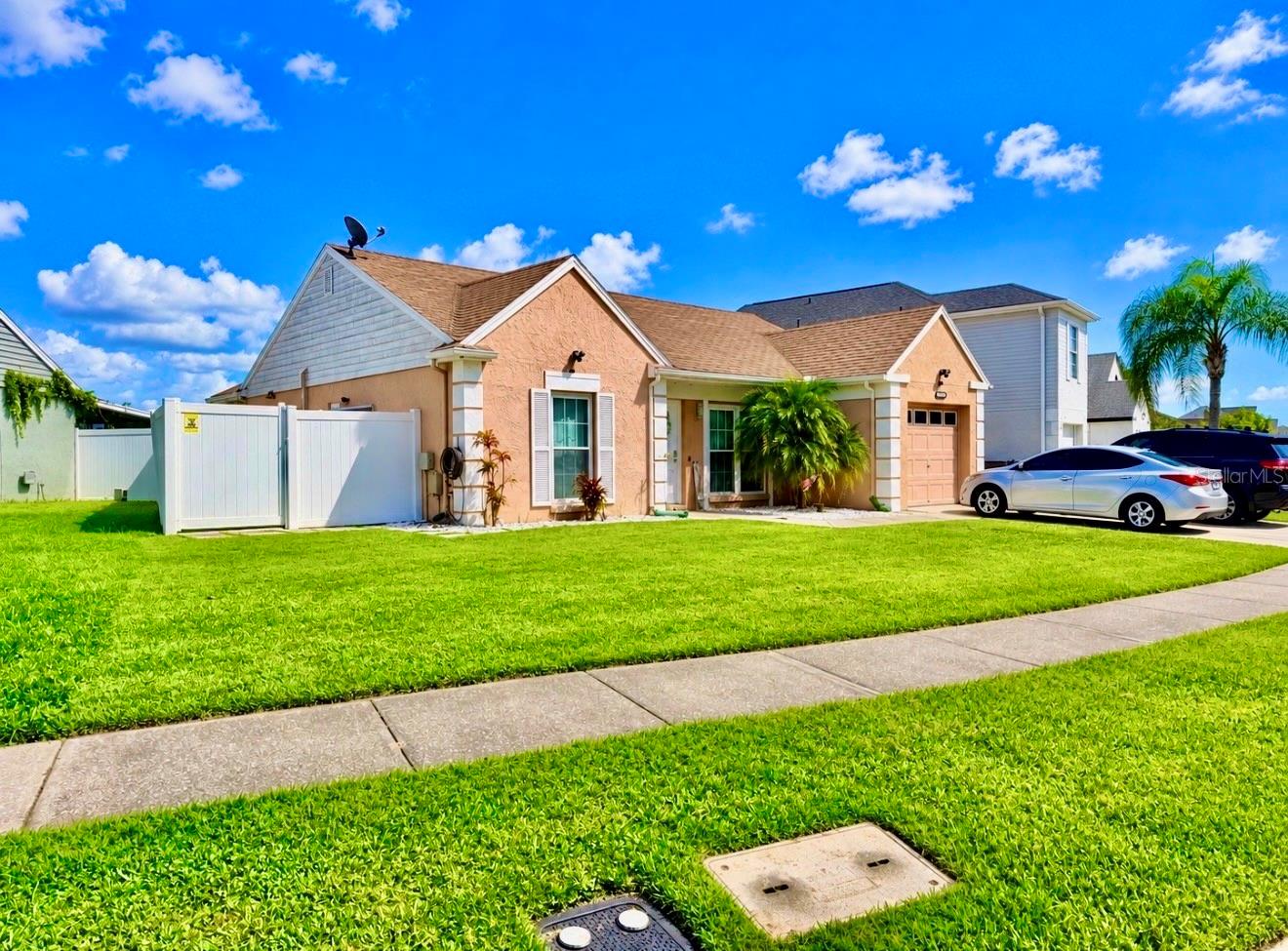 10957 BRIGHTSIDE DR — photo 2