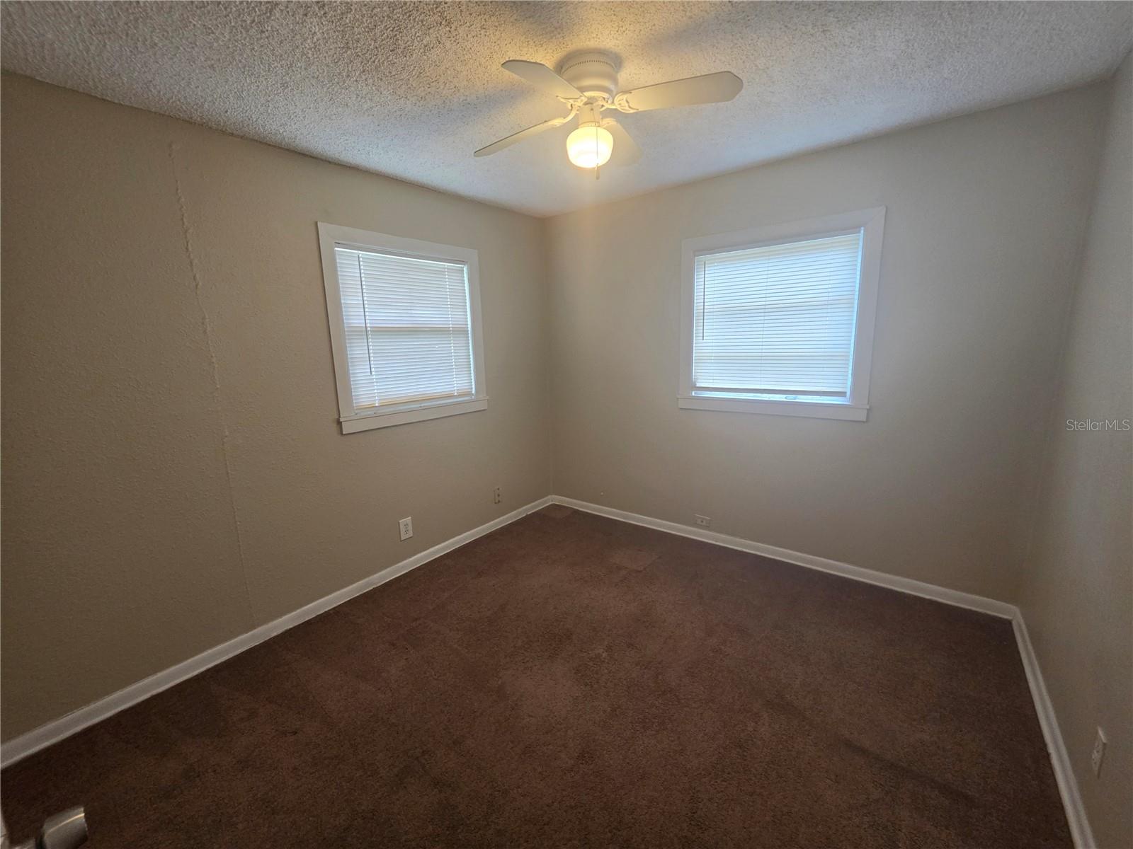 1512 W COMANCHE AVE — photo 7
