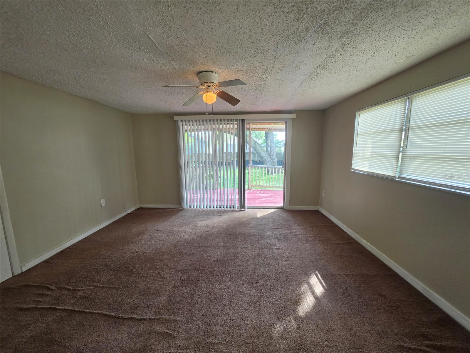 1512 W COMANCHE AVE — photo 14