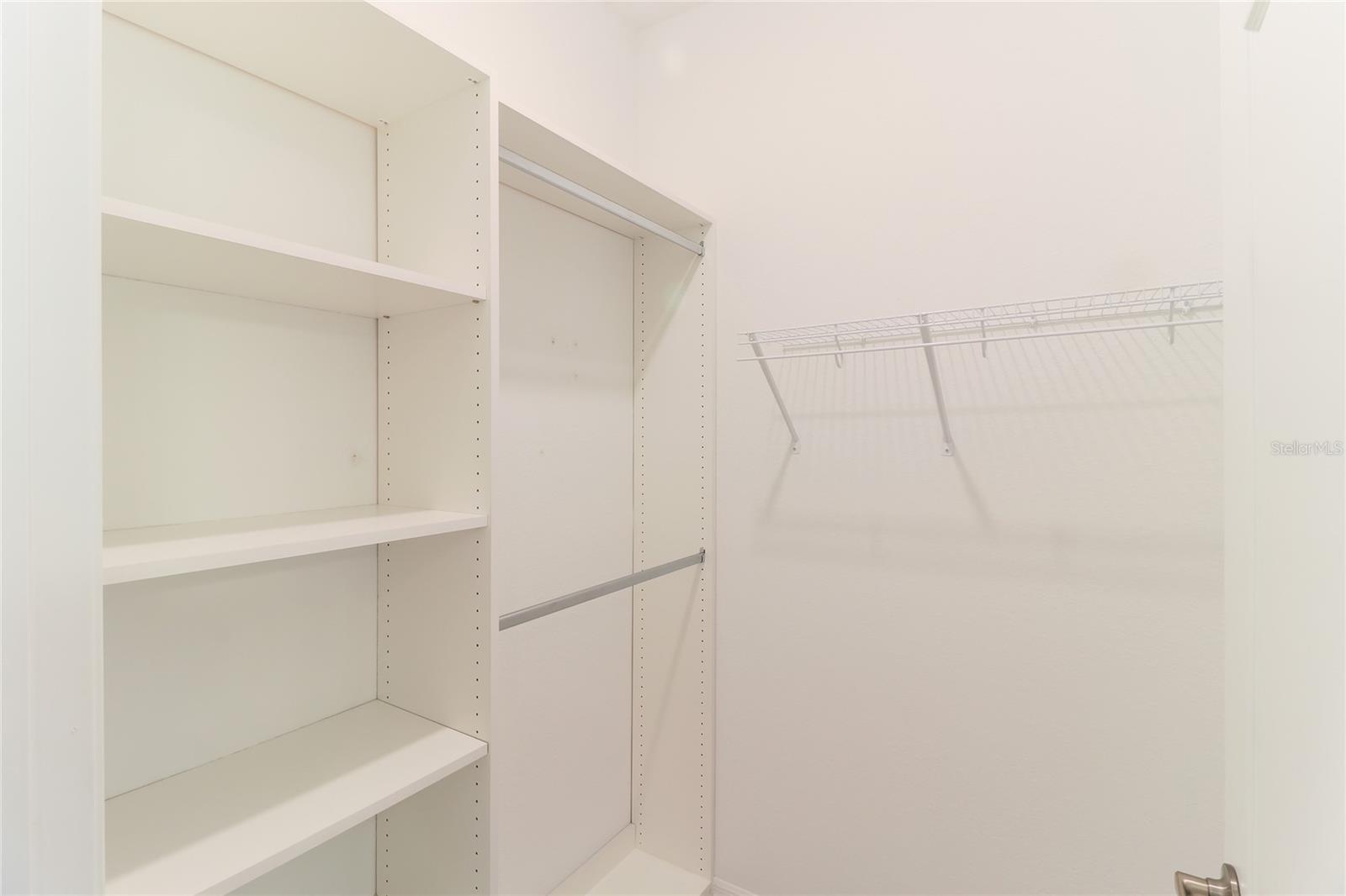 2501 AVOLET CT — photo 9