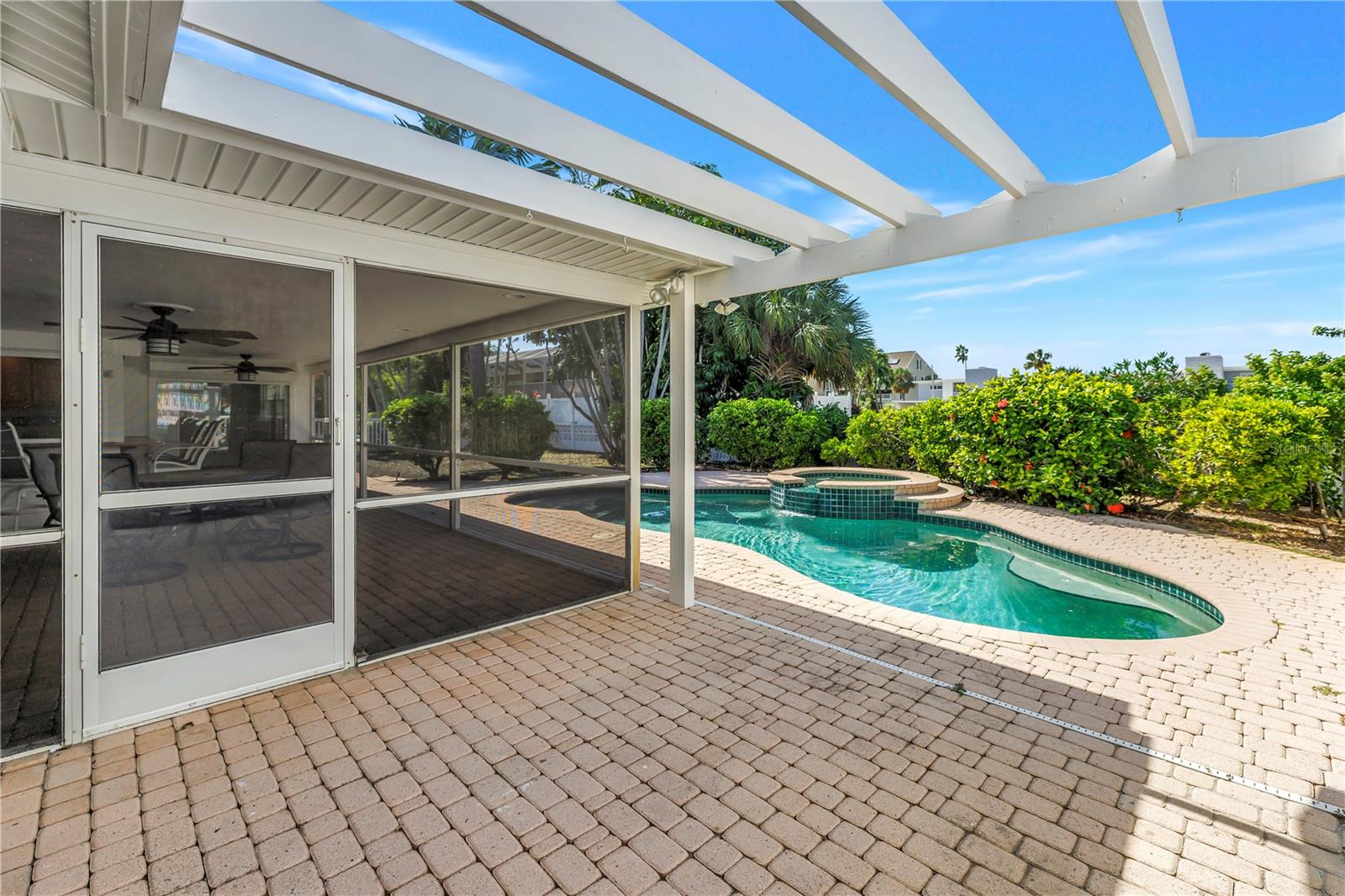 290 MONTE CRISTO BLVD — photo 36