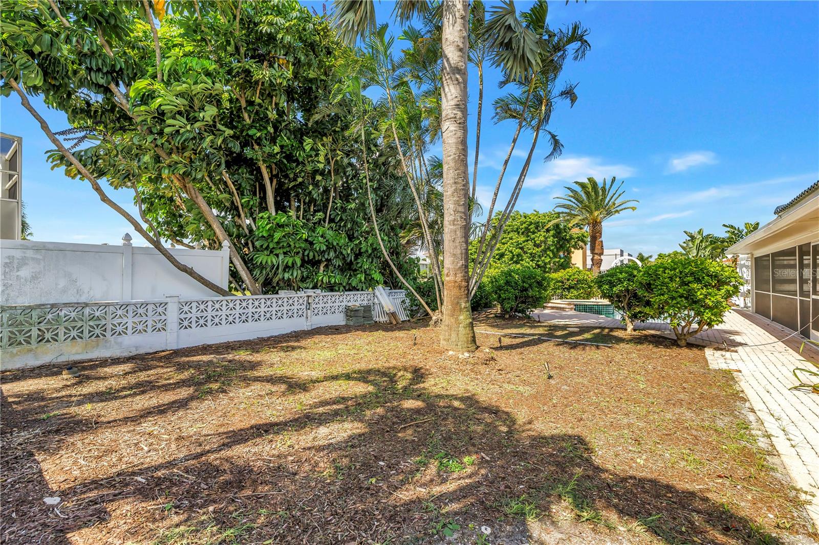 290 MONTE CRISTO BLVD — photo 45