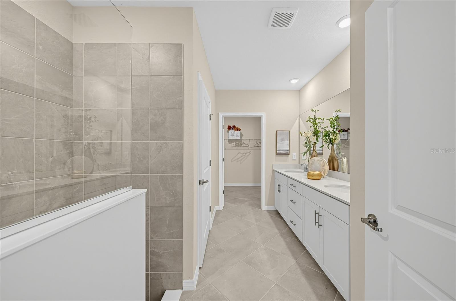 13001 PINK SAND CT #104 — photo 26