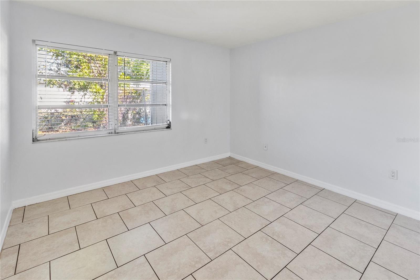 7013 BRENTFORD RD — photo 25