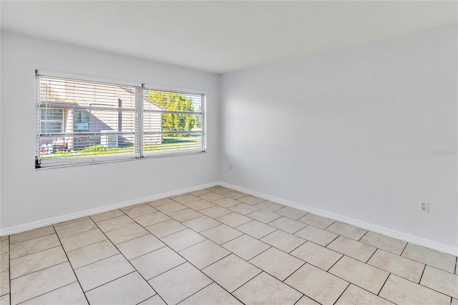 7013 BRENTFORD RD — photo 23