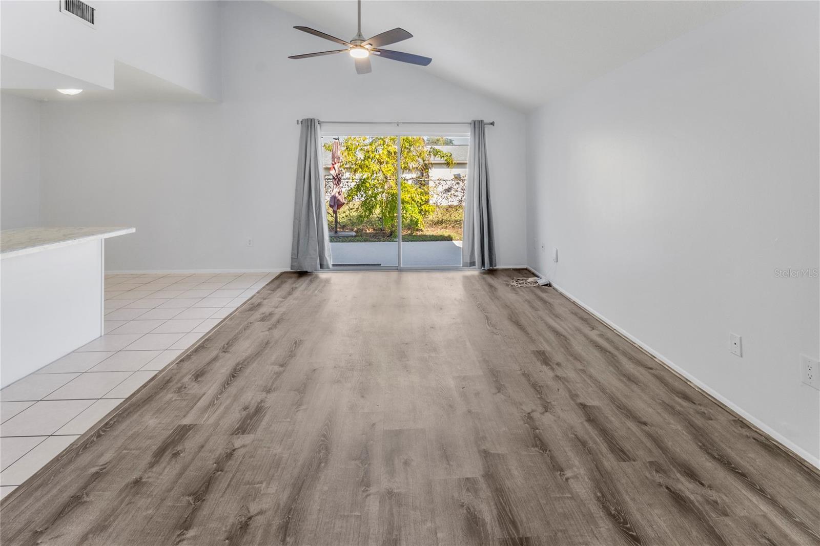 7013 BRENTFORD RD — photo 37