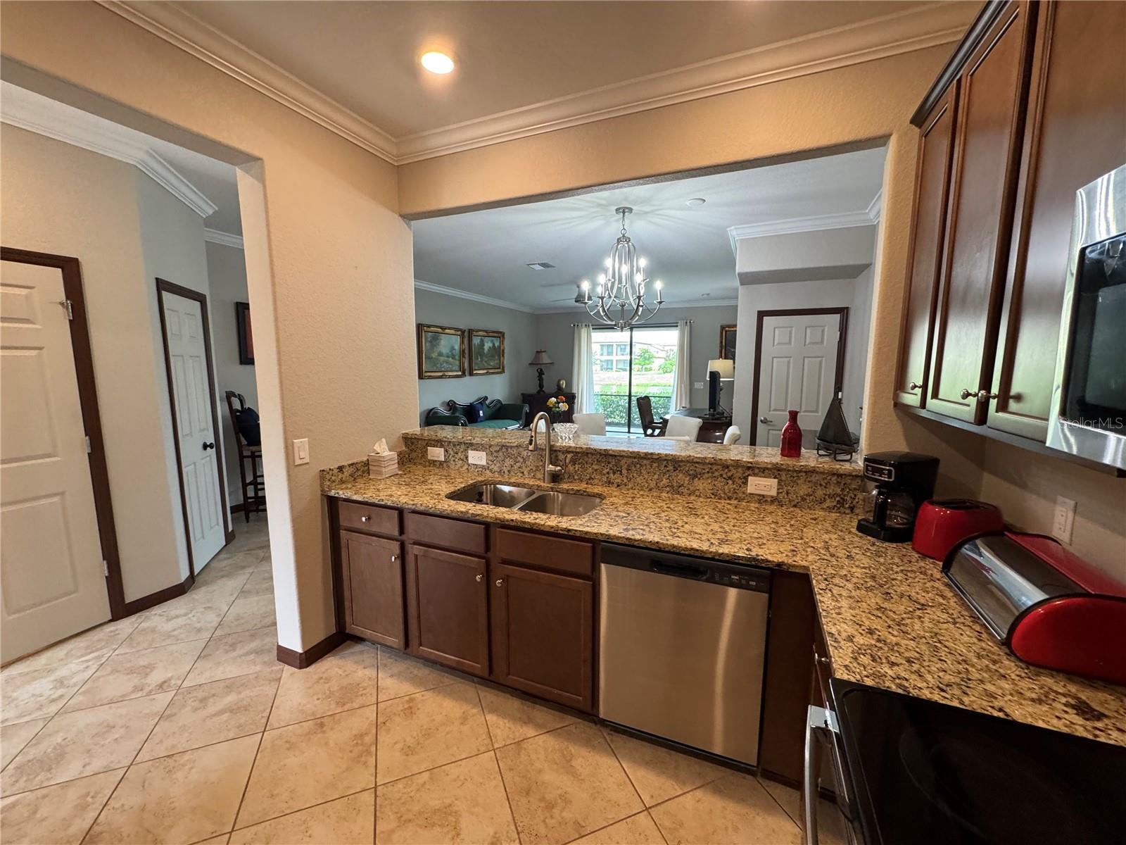 20448 LAGENTE CIR — photo 3
